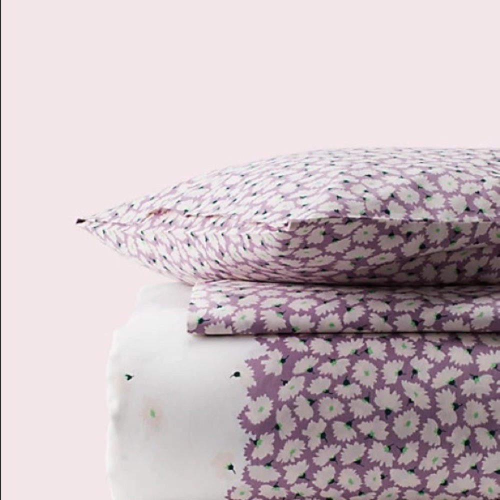 Kate Spade Carnation Comforter Queen bedding - Picture 2 of 6